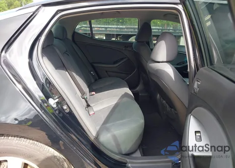 2015 Kia Optima Lx из США, поврежденный, VIN 5XXGM4A75FG484552